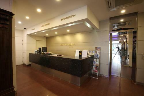 Angel Hotel