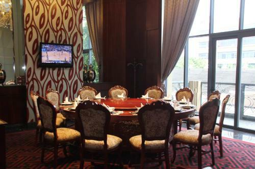 Grand Oriental Hotel