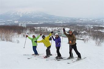 Hotel The Green Leaf Niseko Village