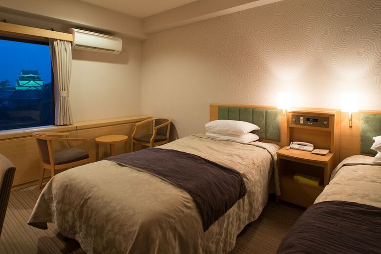 Okazaki New Grand Hotel