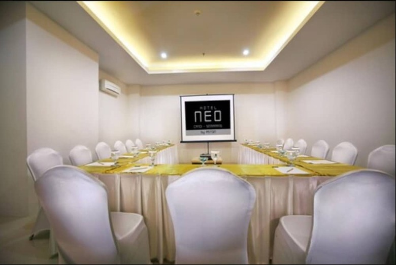 Hotel Neo Candi Semarang