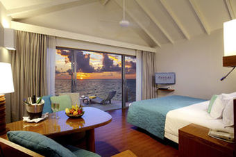Hotel Centara Ras Fushi Resort And Spa
