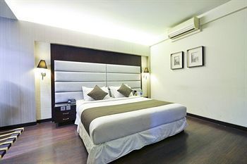 Hotel Southern Plaza