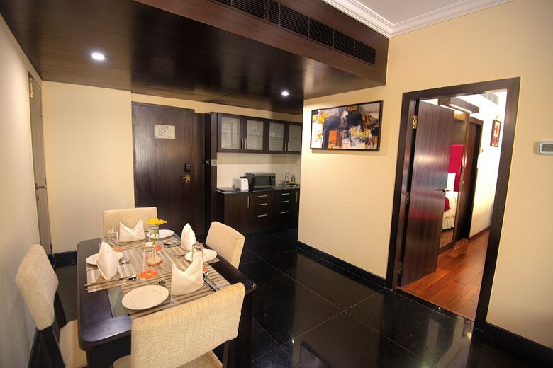 Hotel Sterlings Mac