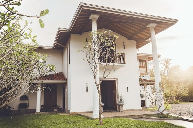 Villa White Queen
