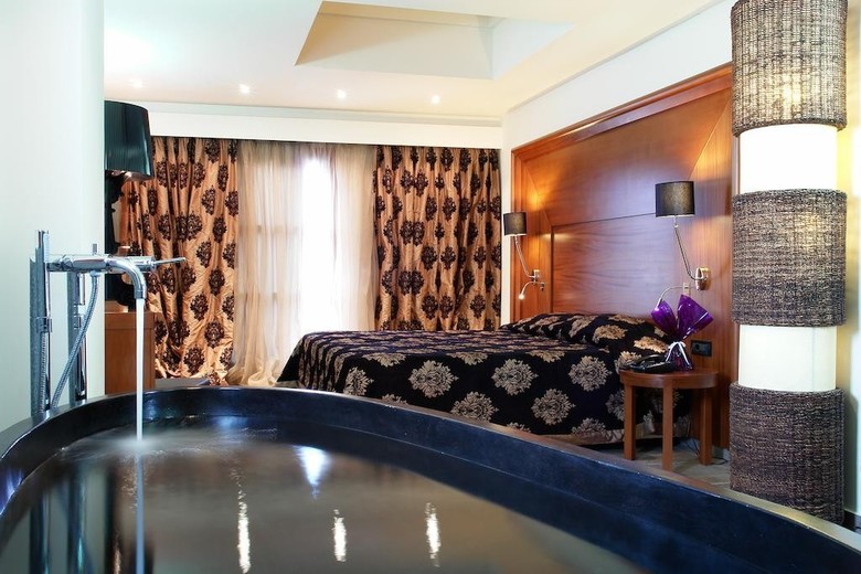 Hotel Aressana Spa& Suites