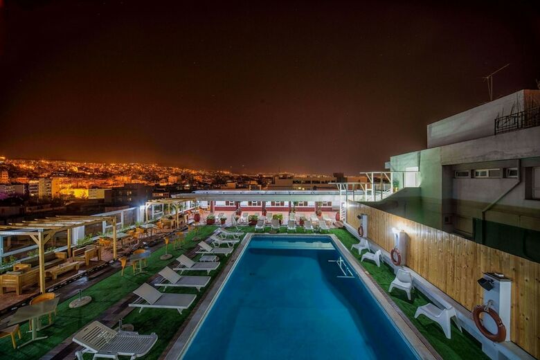 Hotel Capsis