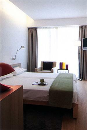 Fresh Hotel