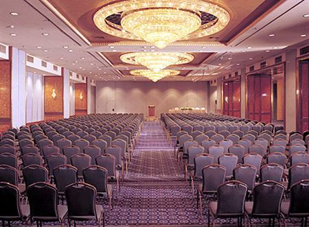 Hotel Divani Caravel