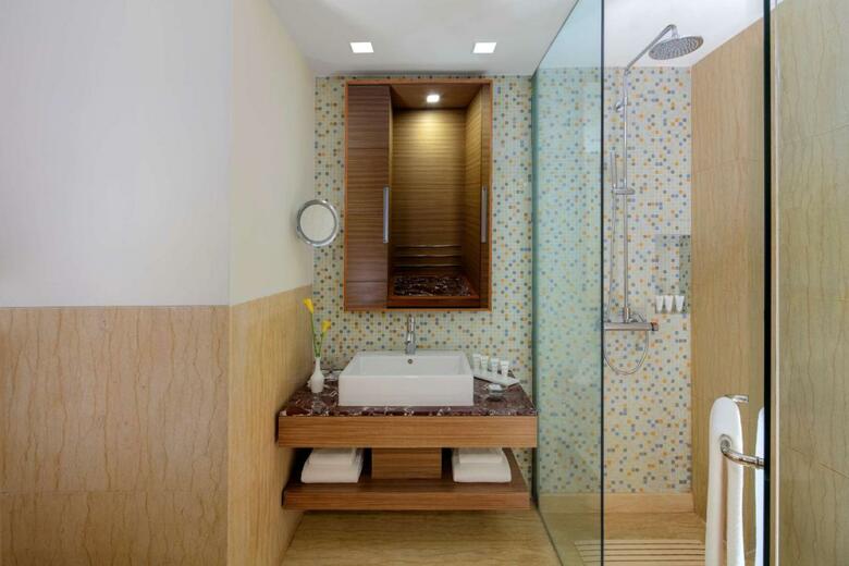 Hotel Radisson Gurugram Udyog Vihar