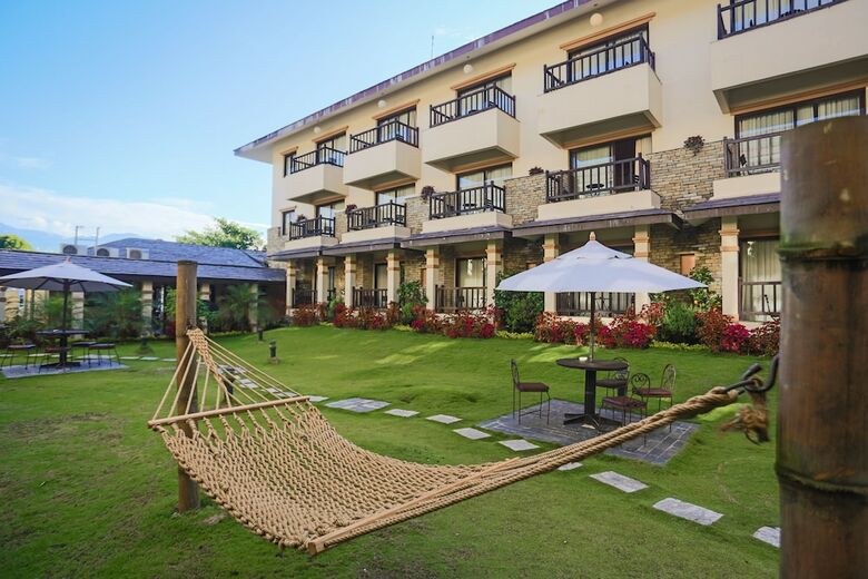 Hotel Atithi Resort & Spa