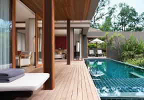 Hotel Renaissance Phuket Resort & Spa