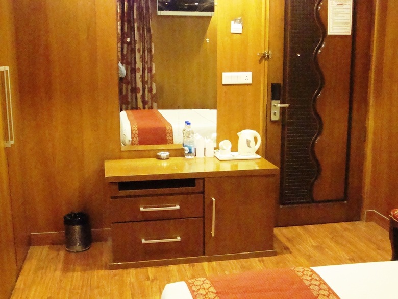 Hotel Emarald
