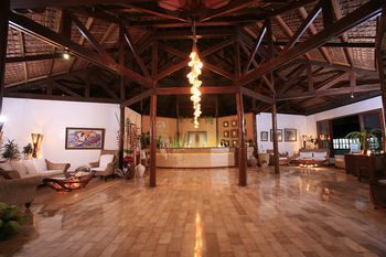 Hotel Badian Island Wellness Resort