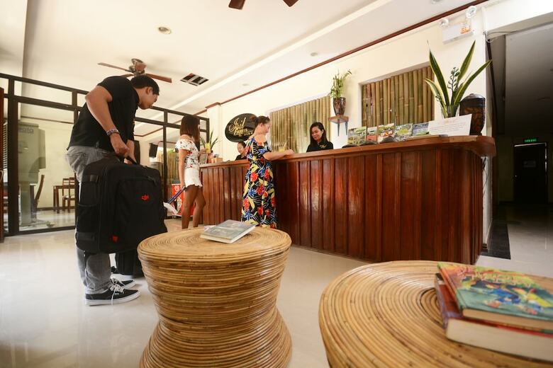 Hotel Ipil Suites El Nido