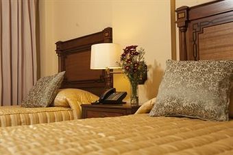 Hotel Herald Suites
