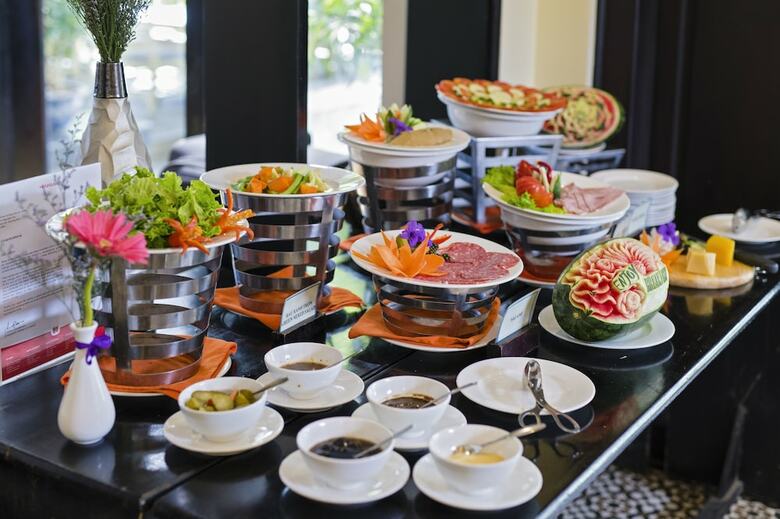 Royal Riverside Hoi An Hotel