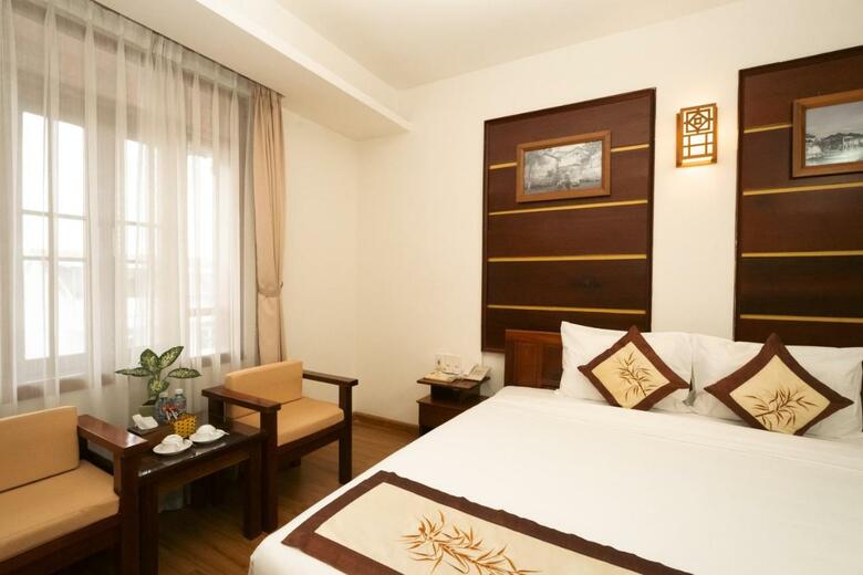 Kiman Hotel