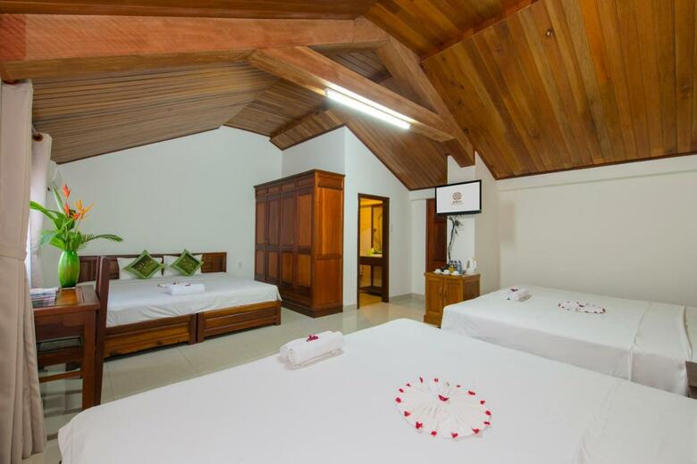 Kiman Hotel