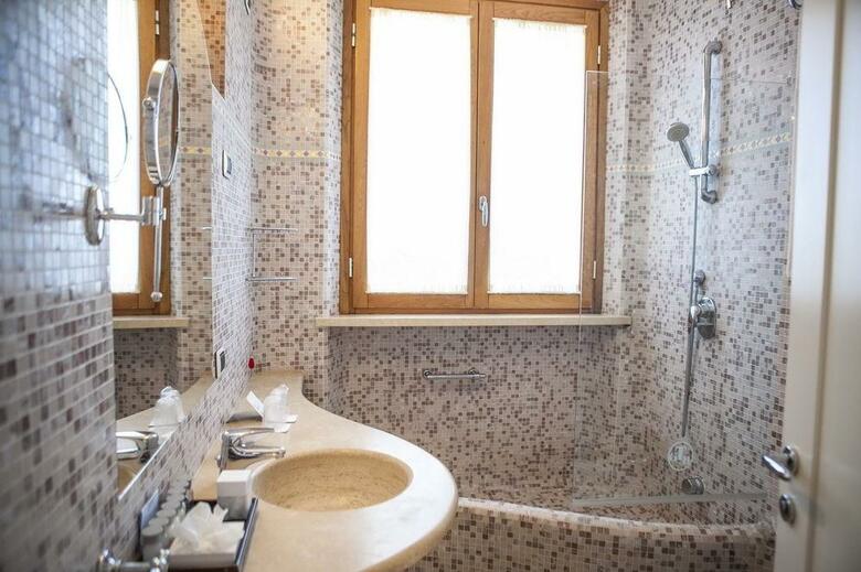 Hotel Tombolo Talasso Resort