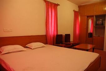 Hotel Sadaf