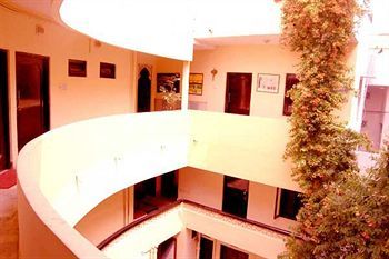 Hotel Mewar Inn