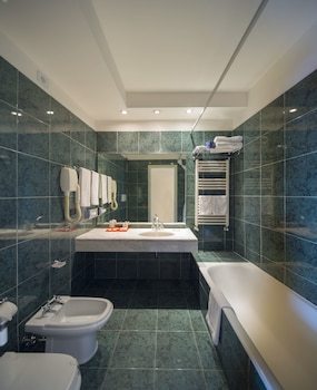 Hotel Excelsior