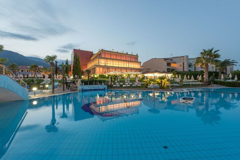 Hotel Loano2village