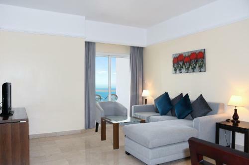 Ramada Beach Hotel Ajman