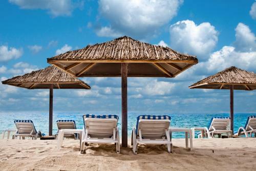 Ramada Beach Hotel Ajman