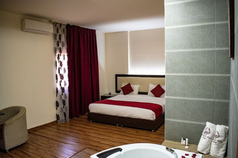 Al Murjan Palace Hotel Jounieh