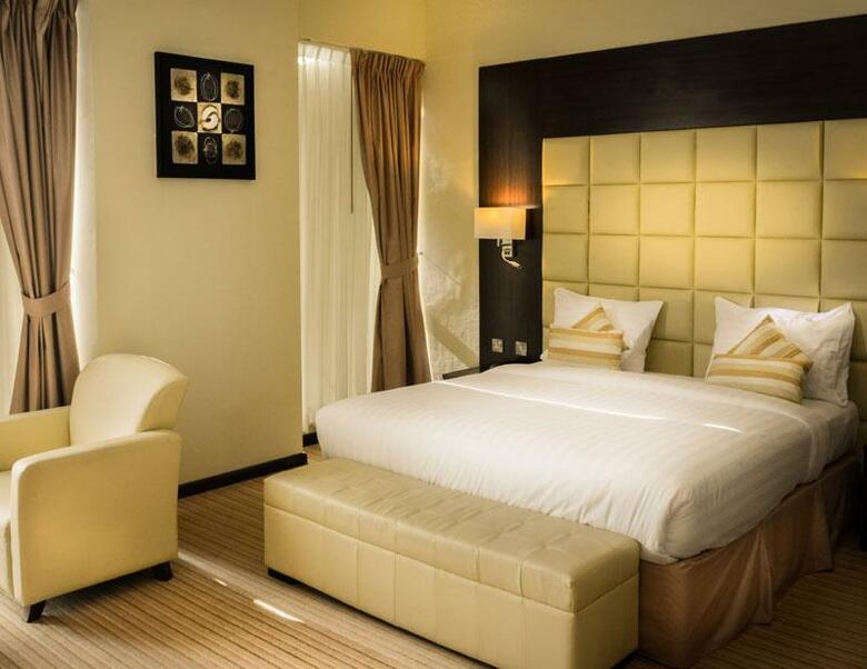Golden Ocean Hotel