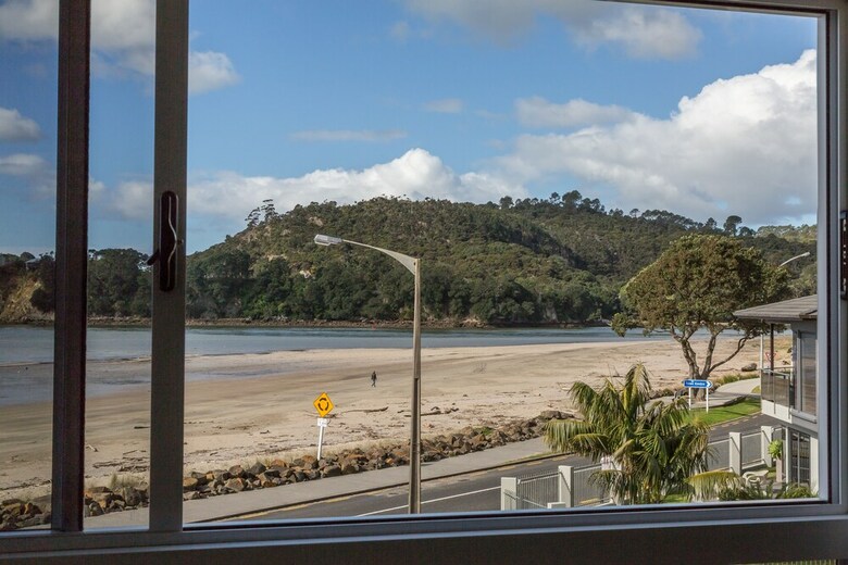Motel Waterfront Apartments Whitianga