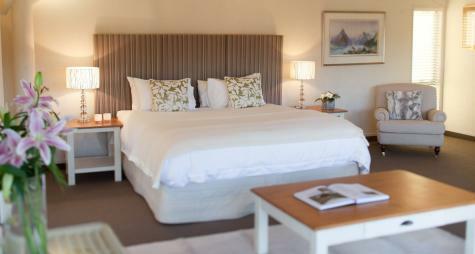 Solitaire Lodge