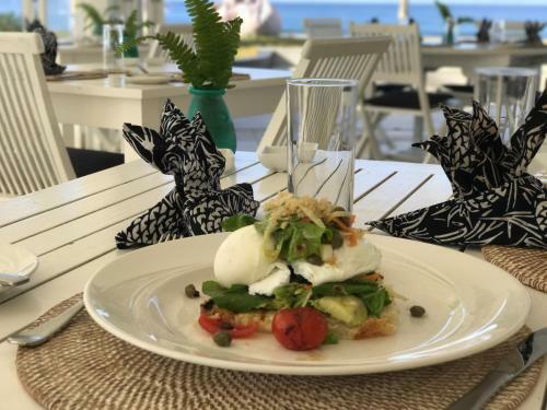 Hotel Tamanu On The Beach