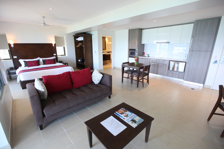 Hotel Iririki Island Resort