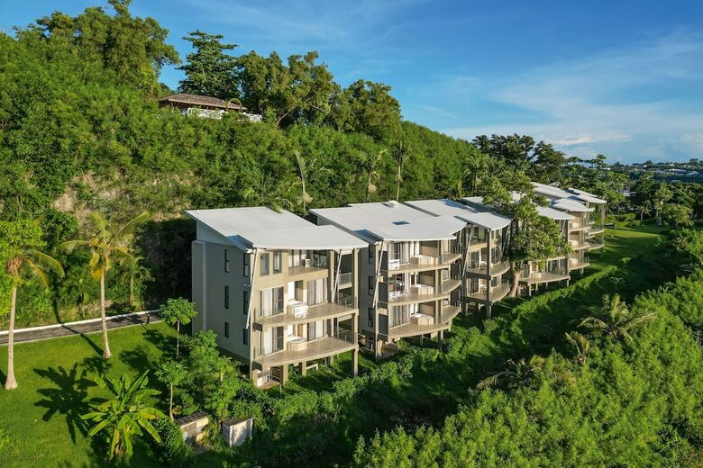 Hotel Iririki Island Resort