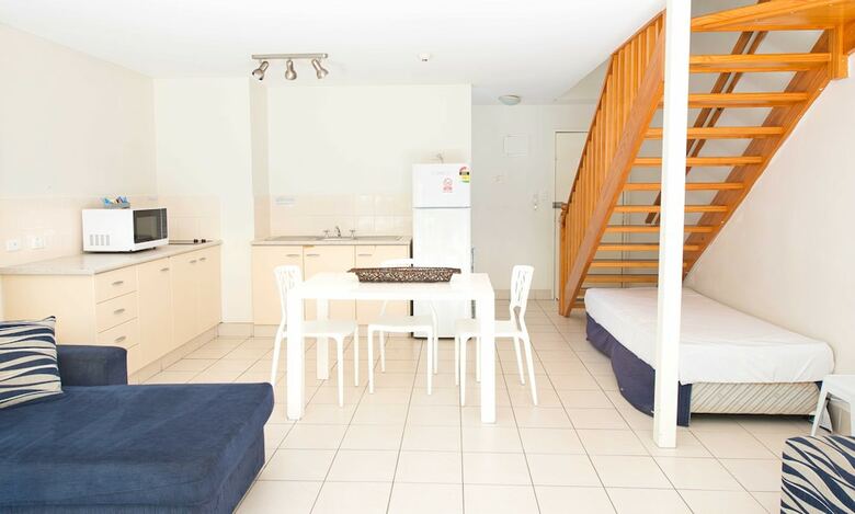 Hotel Nelson Bay Breeze Resort