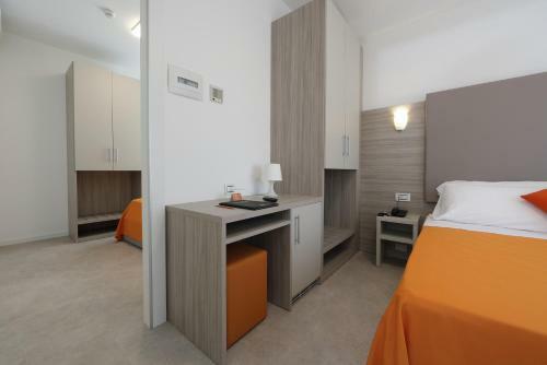 Hotel Simi Lan B&B