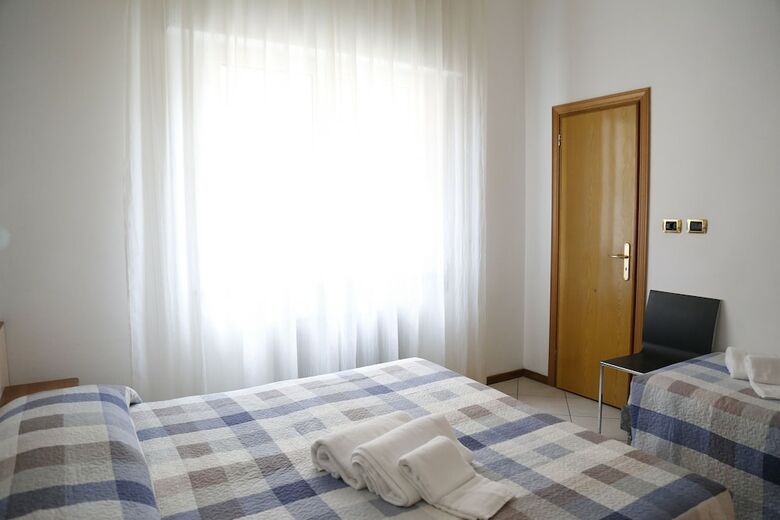 Hotel Manola