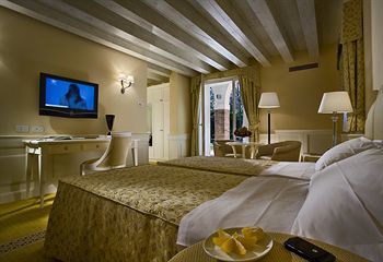 Ca' Mura' Hotel