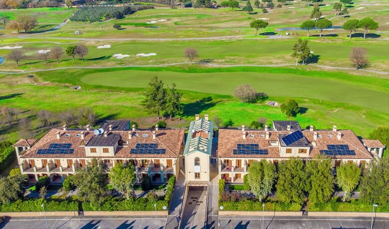 Hotel Carpediem Roma Golf Club