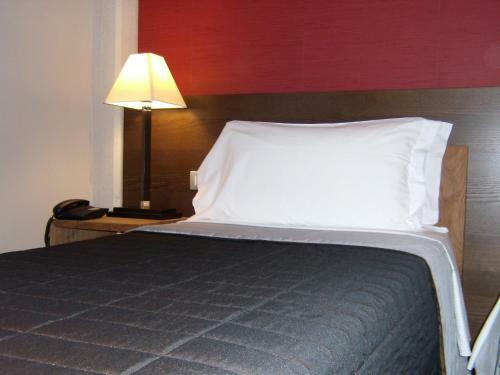 Admiral Park Hotel
