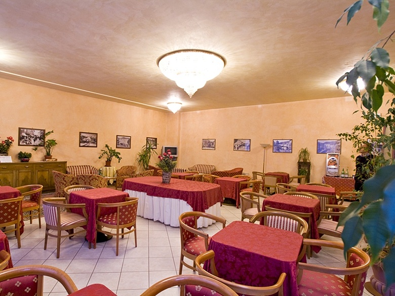 Hotel Roma