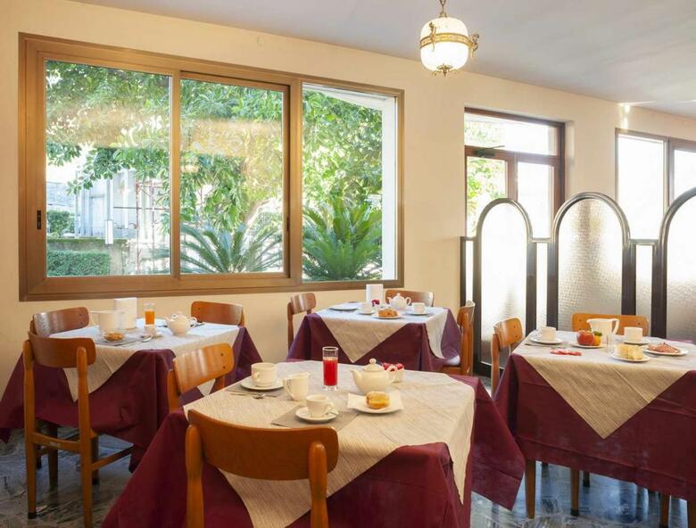 Hotel Villa Dei Misteri