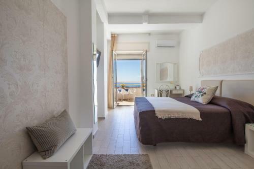 Mini Hotel