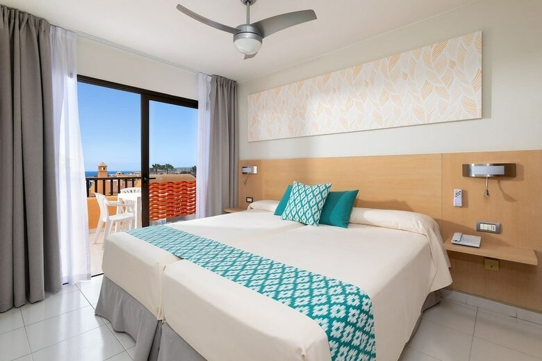 Hotel Dream Villa Tagoro