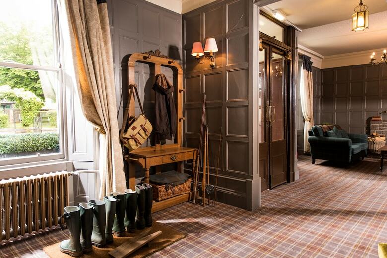 Posada The Deeside Inn