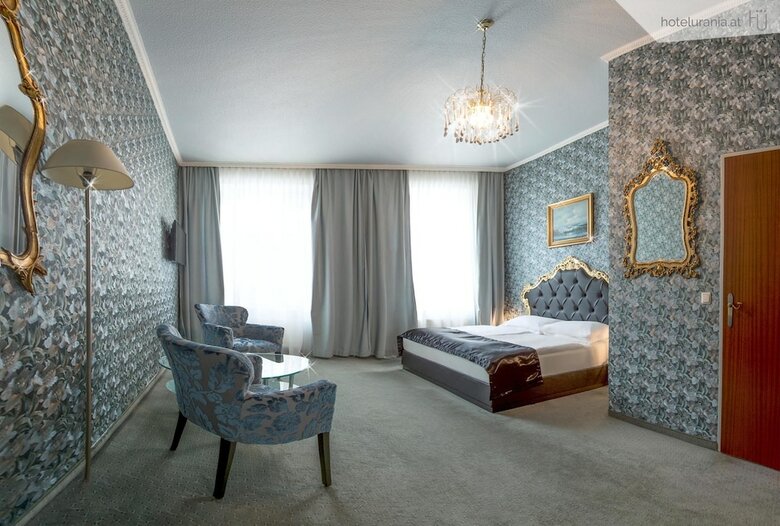 Hotel Urania