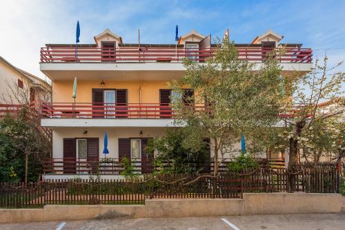 Apartments Vinko